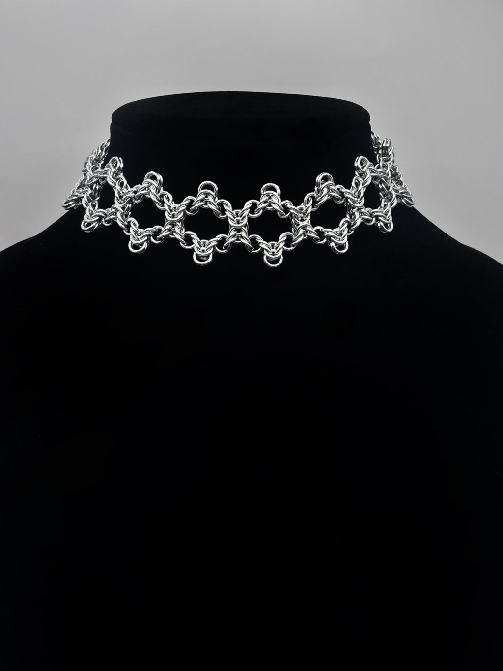 Stitch Star Choker - Luxxuria Mode