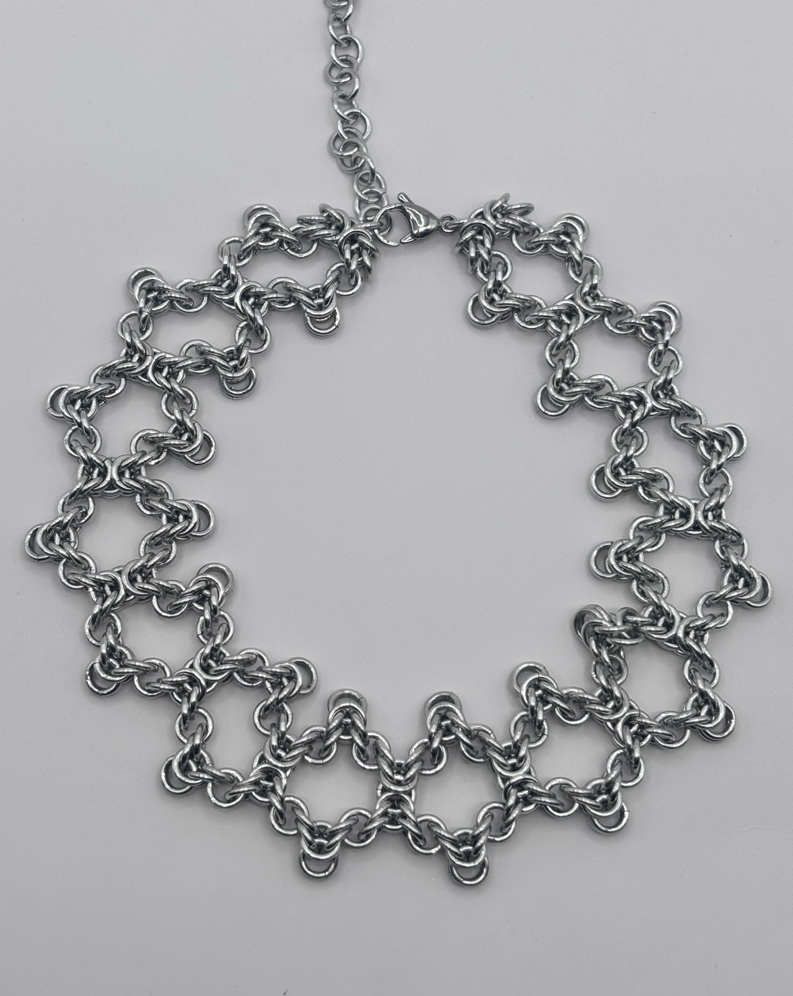 Stitch Star Choker - Luxxuria Mode