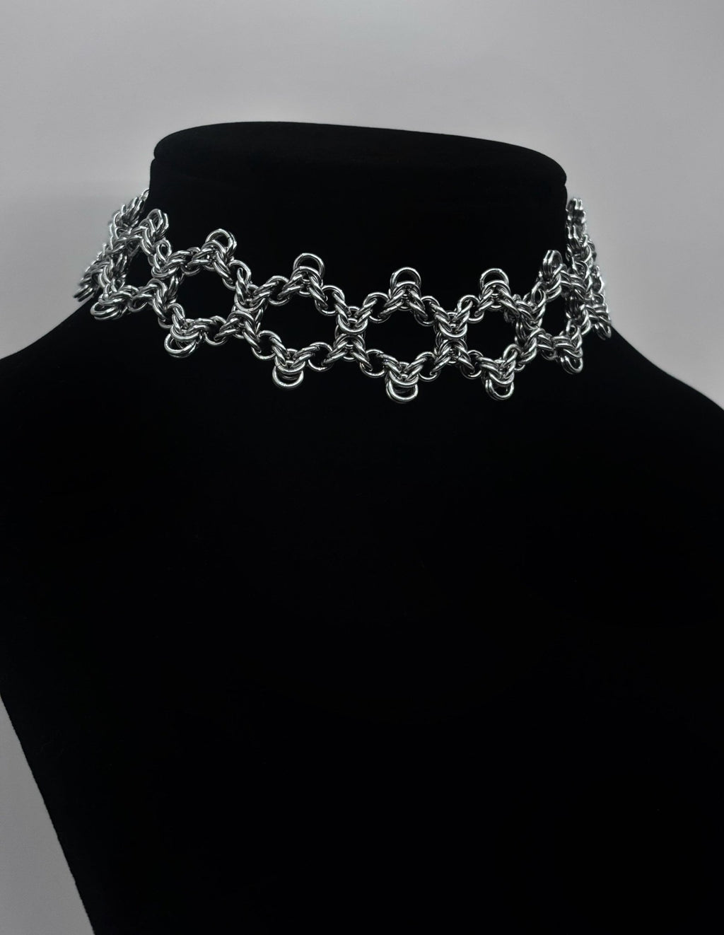 Stitch Star Choker - Luxxuria Mode