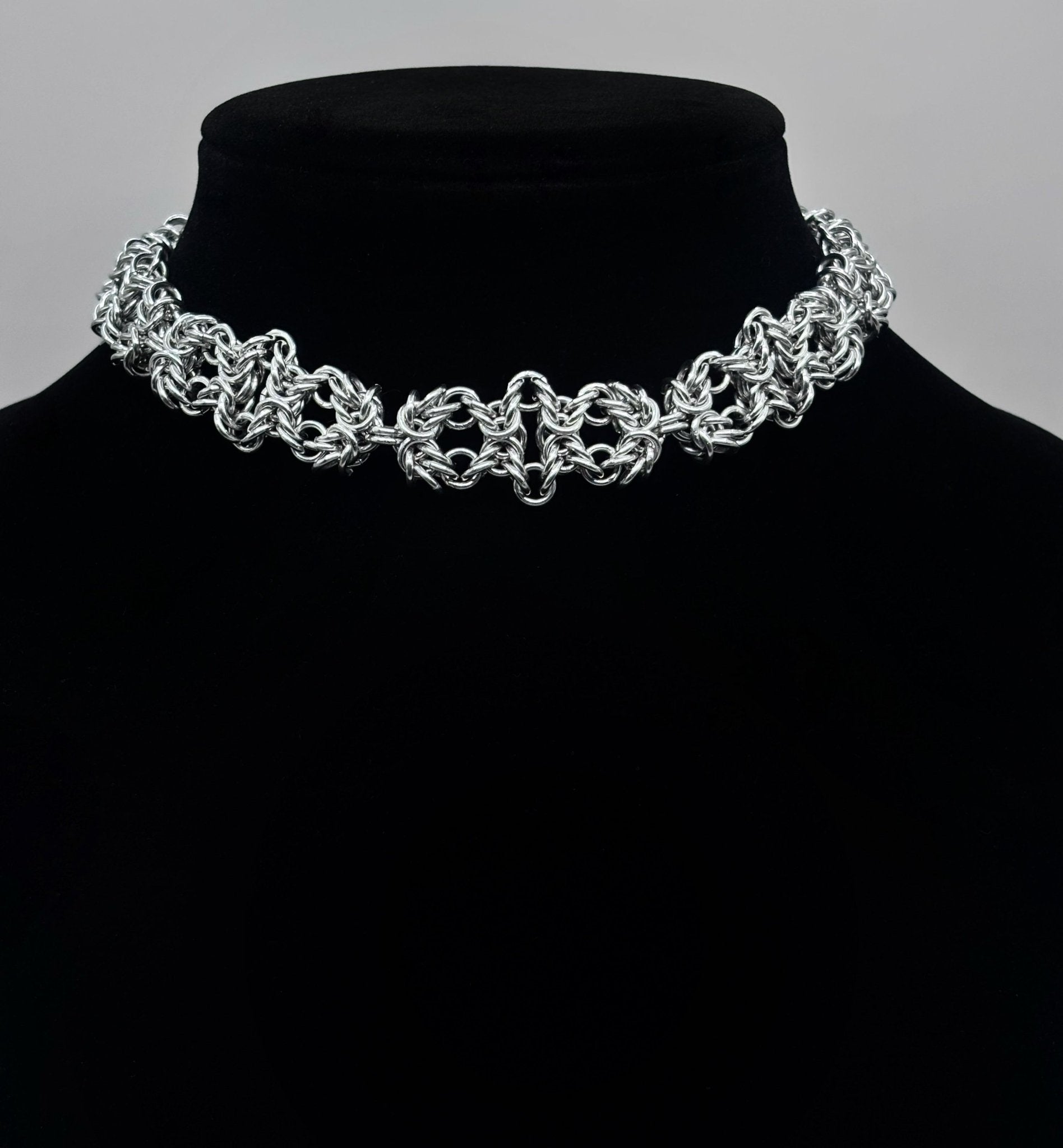 Trices Choker - Luxxuria Mode